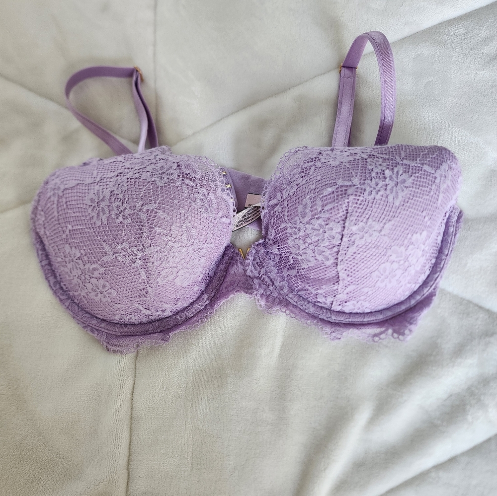 Victoria's secret bra